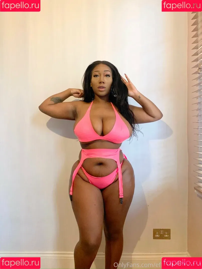 effyflamelondon Onlyfans Photo Gallery 