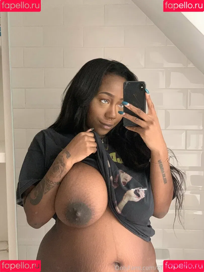 effyflamelondon Onlyfans Photo Gallery 