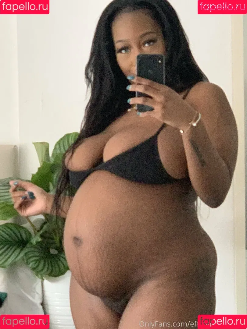 effyflamelondon Onlyfans Photo Gallery 