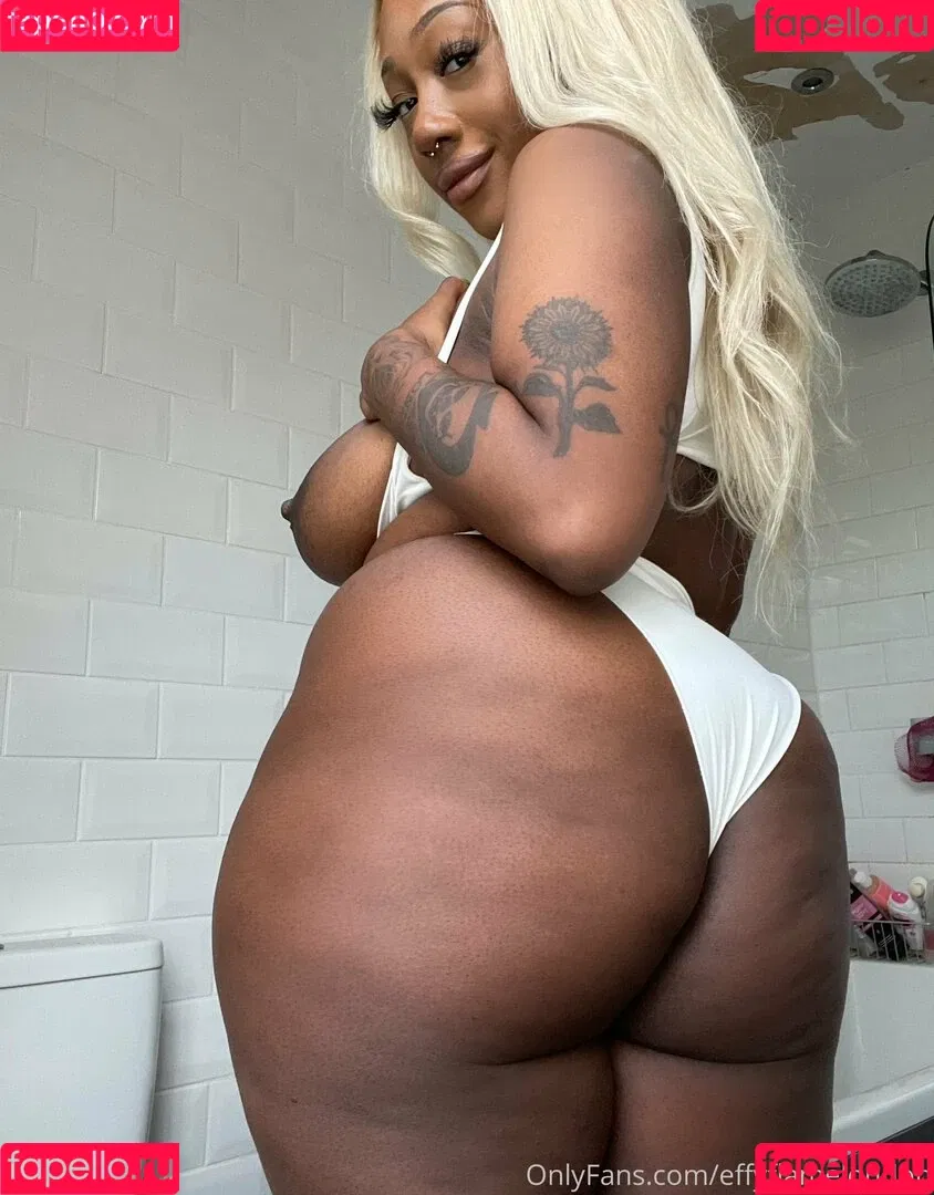 effyflamelondon Onlyfans Photo Gallery 