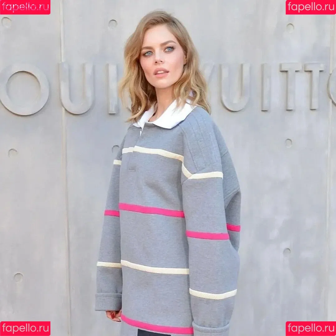 Samara Weaving Onlyfans Photo Gallery 