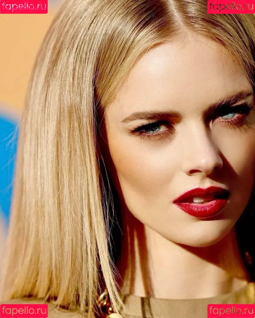 Samara Weaving Onlyfans Photo Gallery 