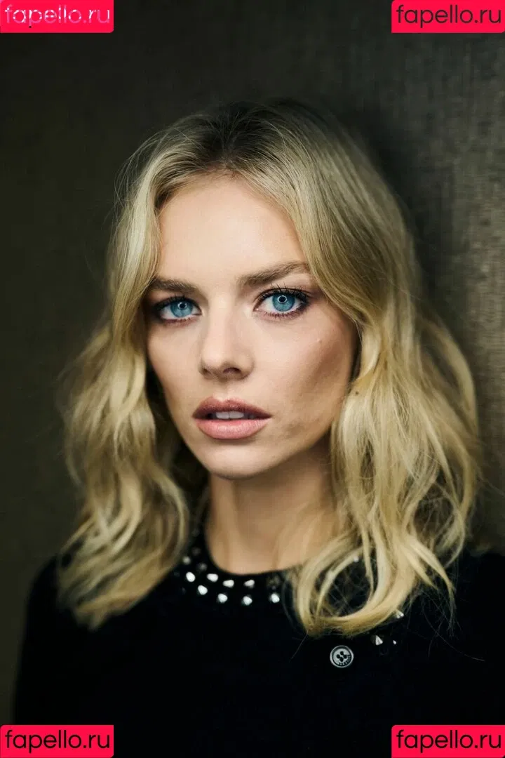 Samara Weaving Onlyfans Photo Gallery 