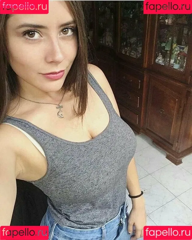 Vivi Alto Onlyfans Photo Gallery 