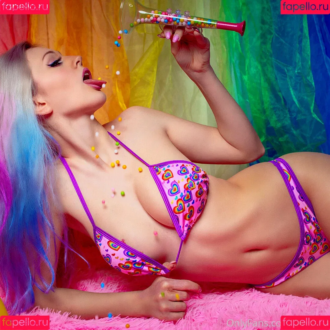 liiensue Onlyfans Photo Gallery 