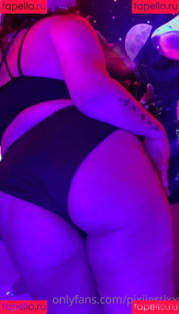 pixiiestixx Onlyfans Photo Gallery 