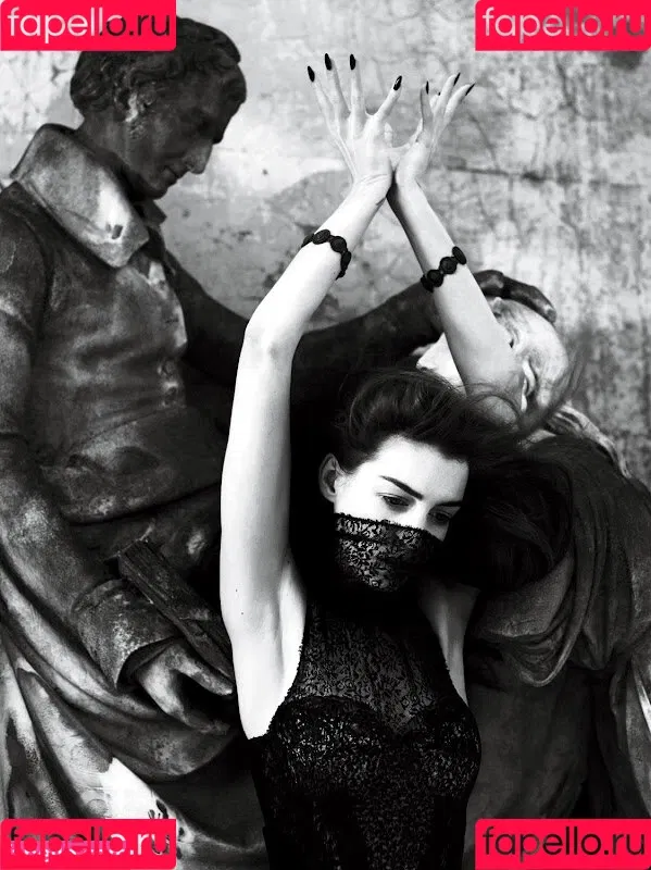 Anne Hathaway Onlyfans Photo Gallery 