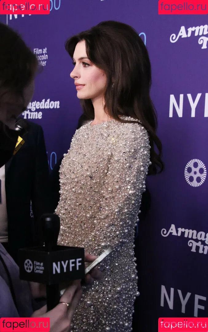 Anne Hathaway Onlyfans Photo Gallery 