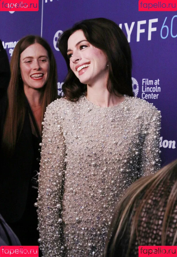 Anne Hathaway Onlyfans Photo Gallery 