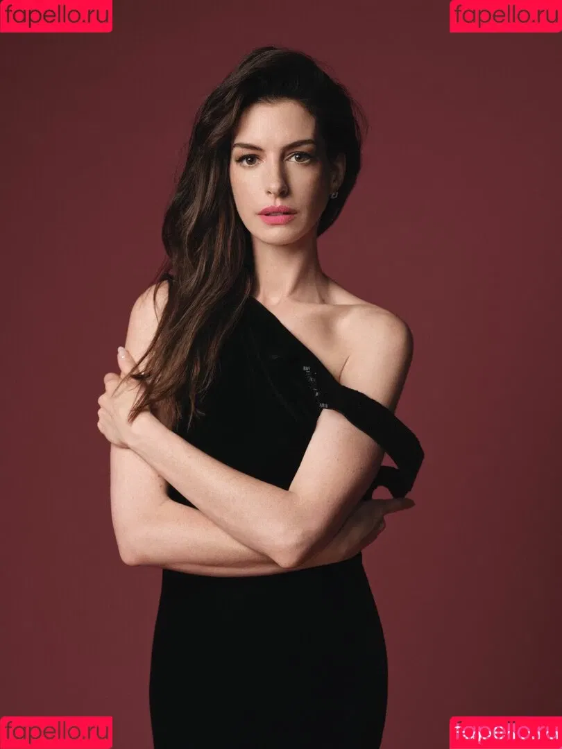 Anne Hathaway Onlyfans Photo Gallery 