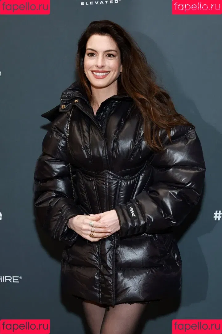 Anne Hathaway Onlyfans Photo Gallery 