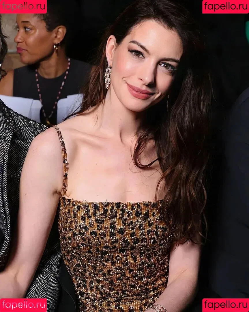 Anne Hathaway Onlyfans Photo Gallery 