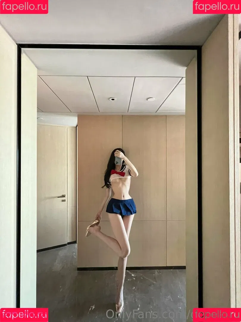 gezheng Onlyfans Photo Gallery 