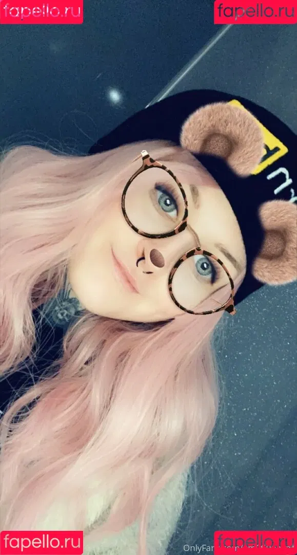 em0ti0naljpg Onlyfans Photo Gallery 