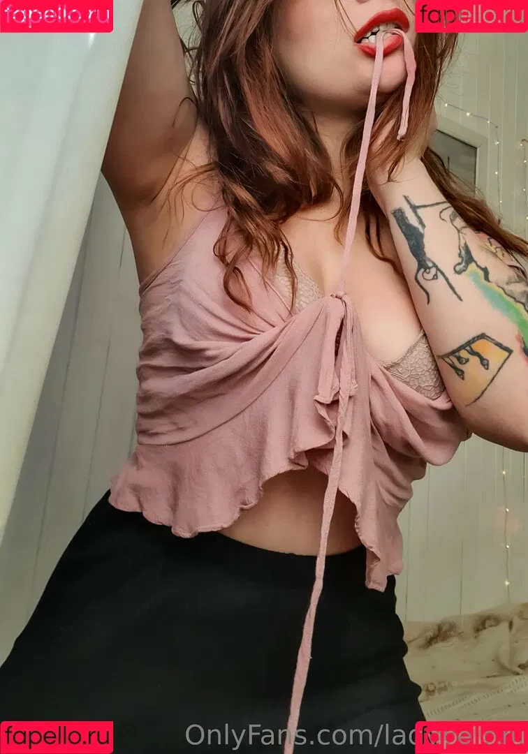 goat.redhead Onlyfans Photo Gallery 