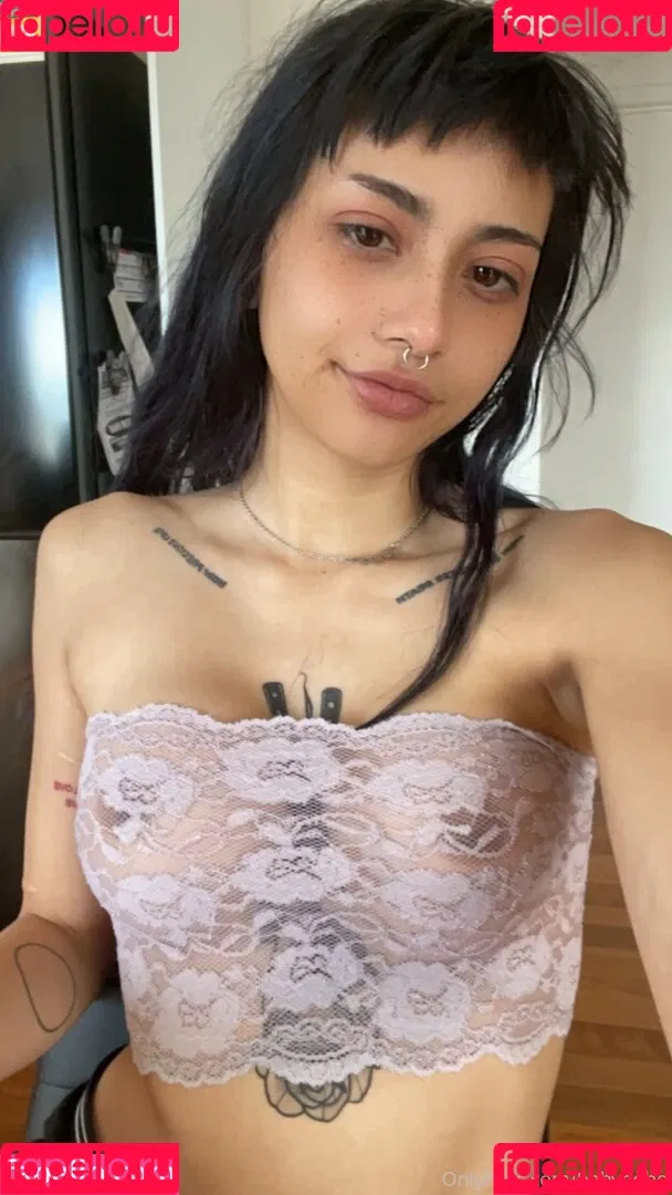 Babyhobo Onlyfans Photo Gallery 