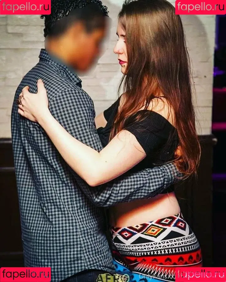 isabellaboth Onlyfans Photo Gallery 