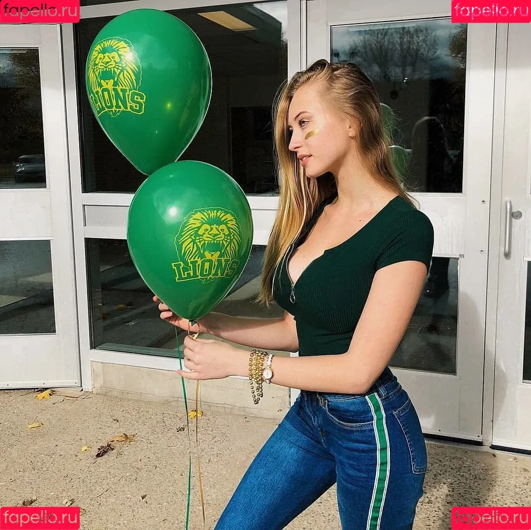 Sophia Diamond Onlyfans Photo Gallery 