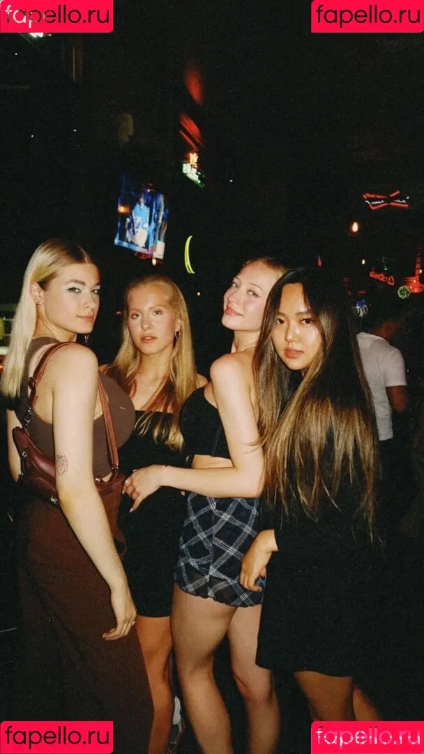 Sophia Diamond Onlyfans Photo Gallery 