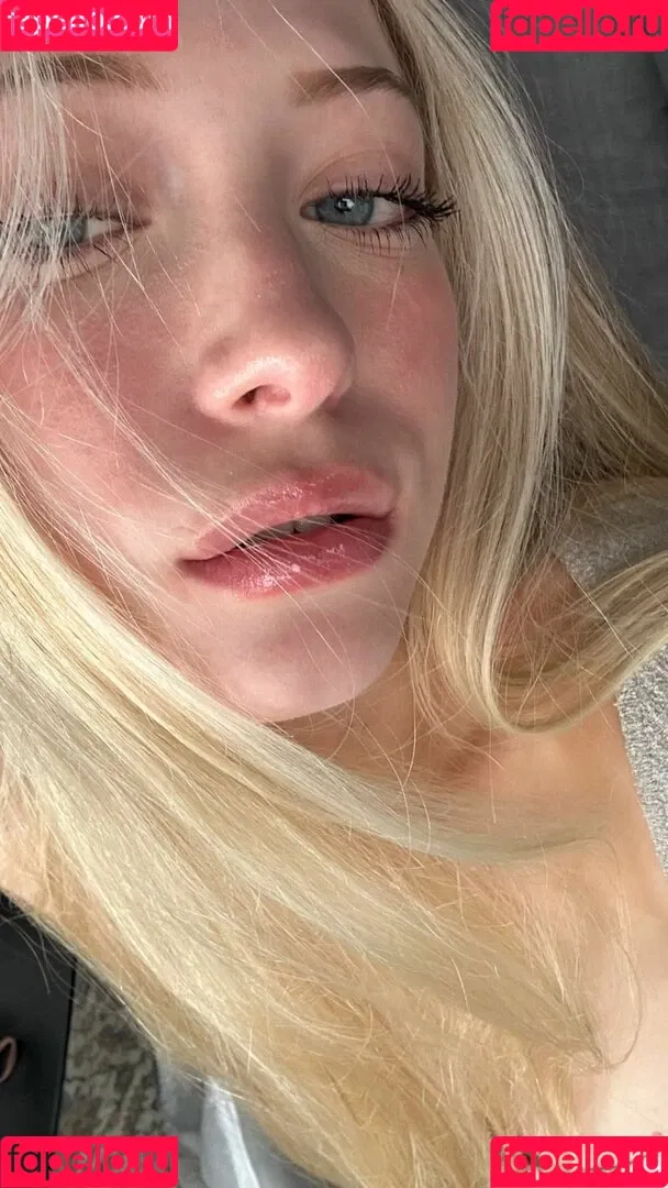 Sophia Diamond Onlyfans Photo Gallery 