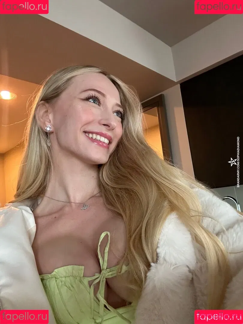 Sophia Diamond Onlyfans Photo Gallery 