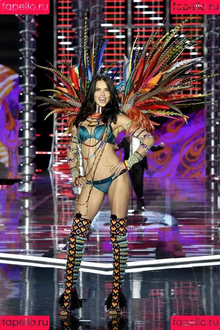 Adriana Lima Onlyfans Photo Gallery 