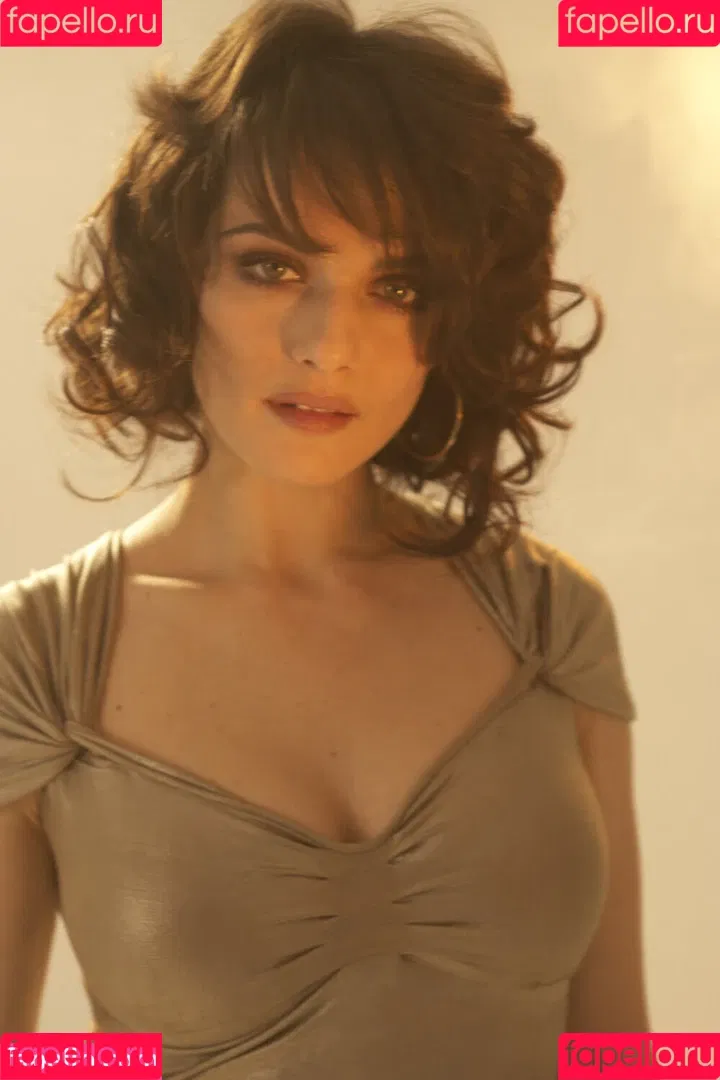 Rachel Weisz Onlyfans Photo Gallery 