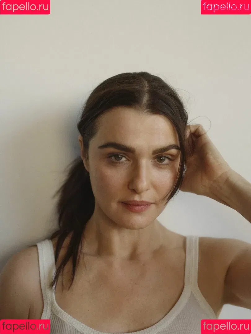 Rachel Weisz Onlyfans Photo Gallery 