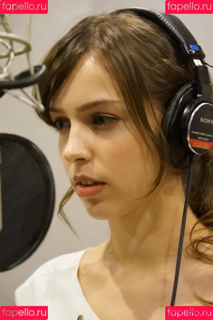 Stefanie Joosten Onlyfans Photo Gallery 