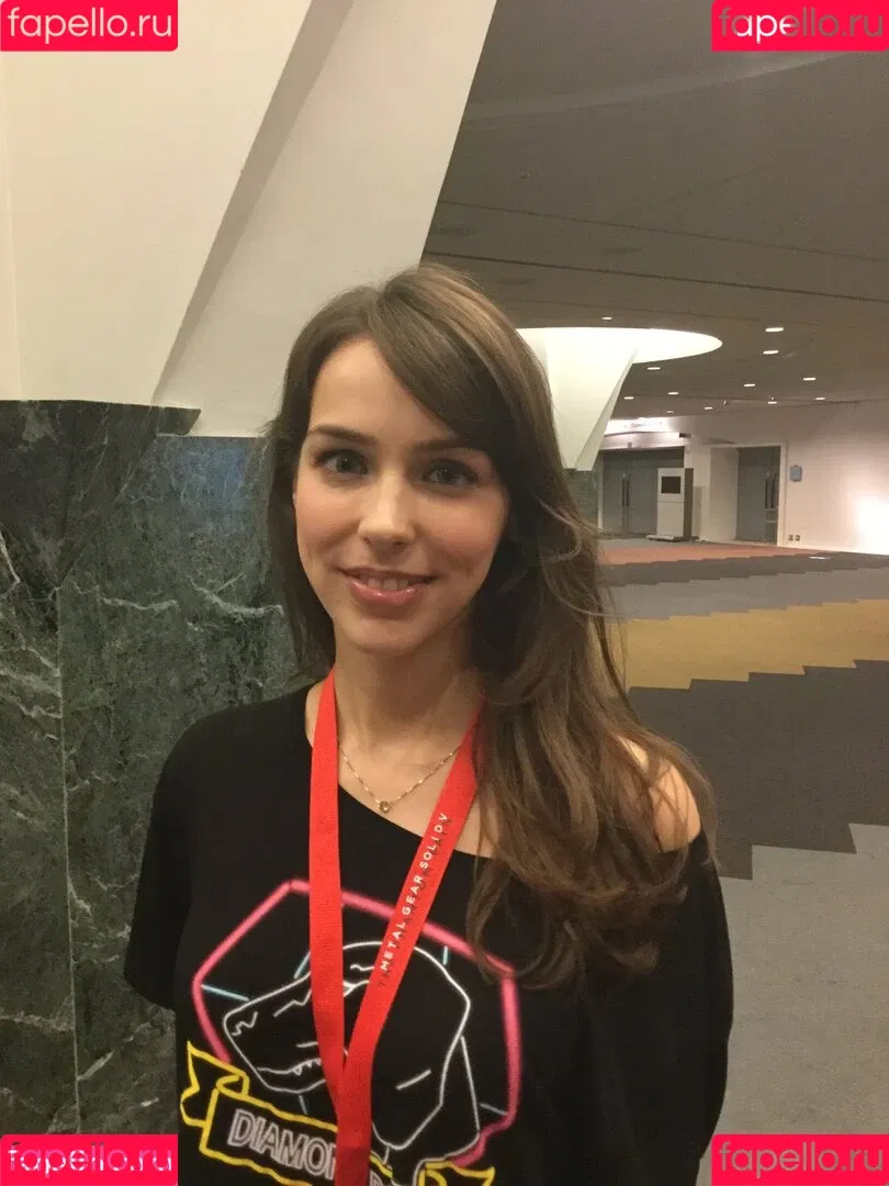 Stefanie Joosten Onlyfans Photo Gallery 