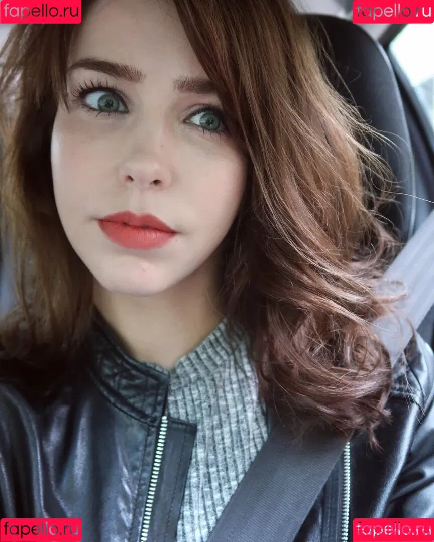 Stefanie Joosten Onlyfans Photo Gallery 