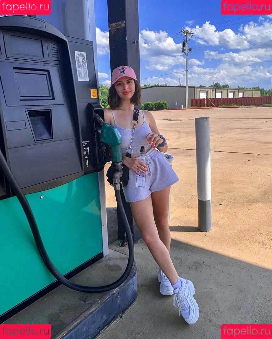 Rebecca Black Onlyfans Photo Gallery 