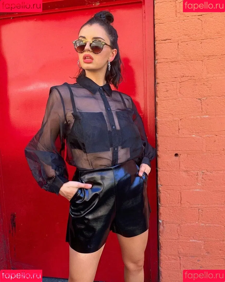 Rebecca Black Onlyfans Photo Gallery 
