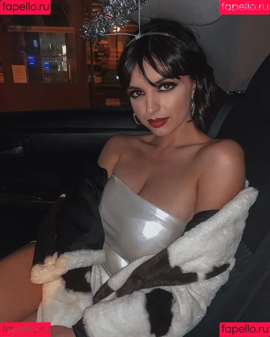 Rebecca Black Onlyfans Photo Gallery 