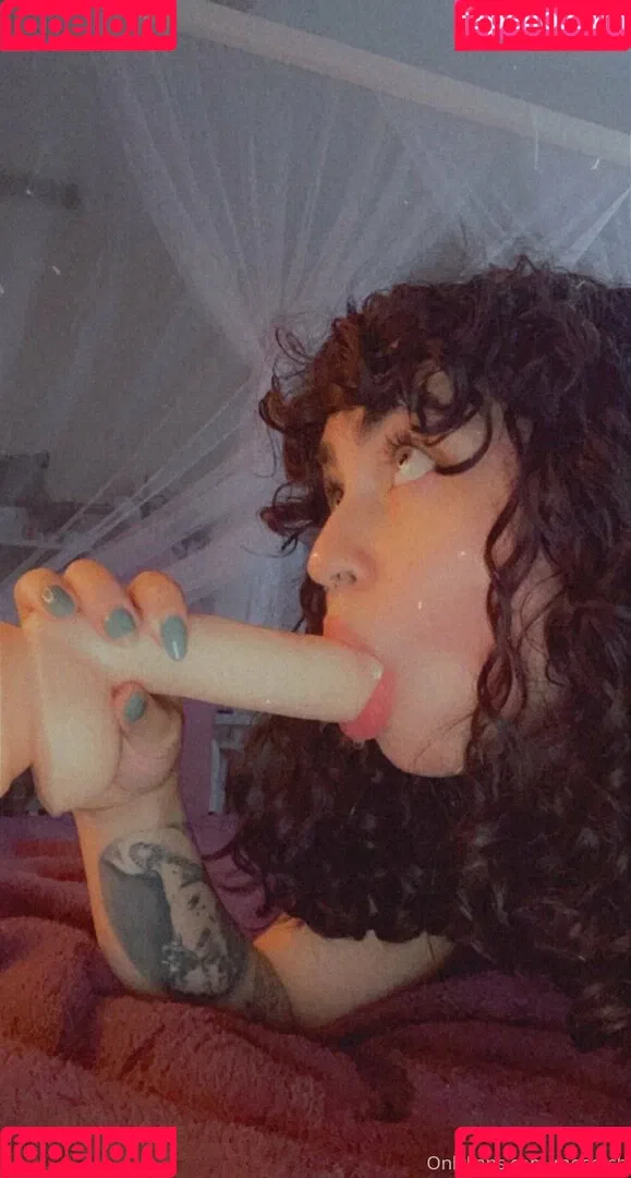 raecrush Onlyfans Photo Gallery 