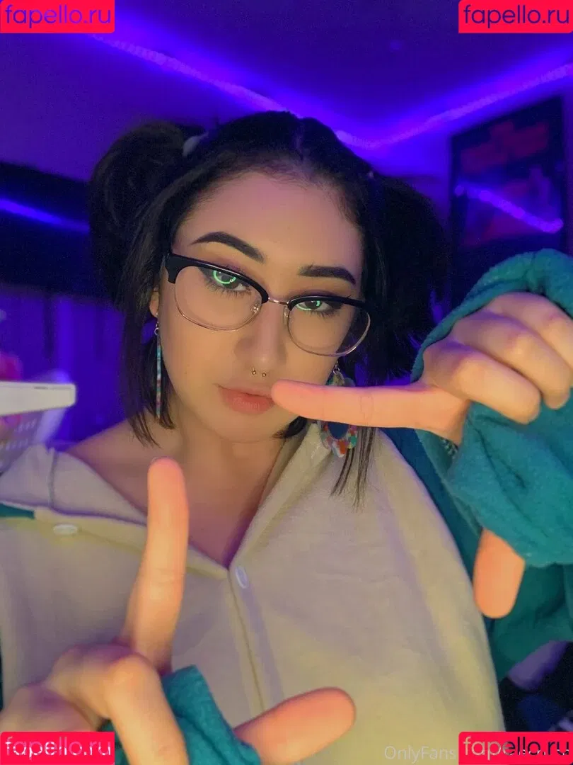 raecrush Onlyfans Photo Gallery 