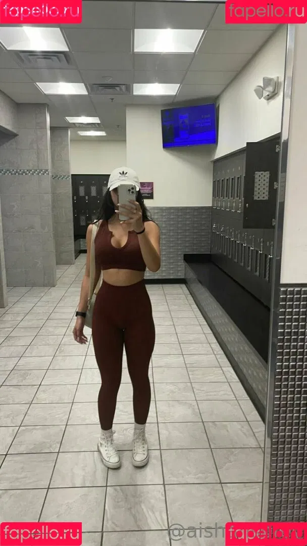 aishahsofey Onlyfans Photo Gallery 