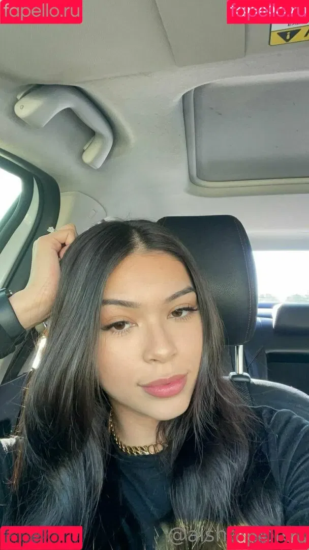 aishahsofey Onlyfans Photo Gallery 