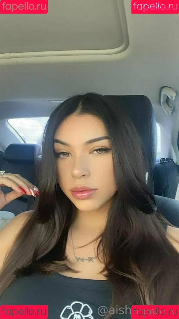 aishahsofey Onlyfans Photo Gallery 