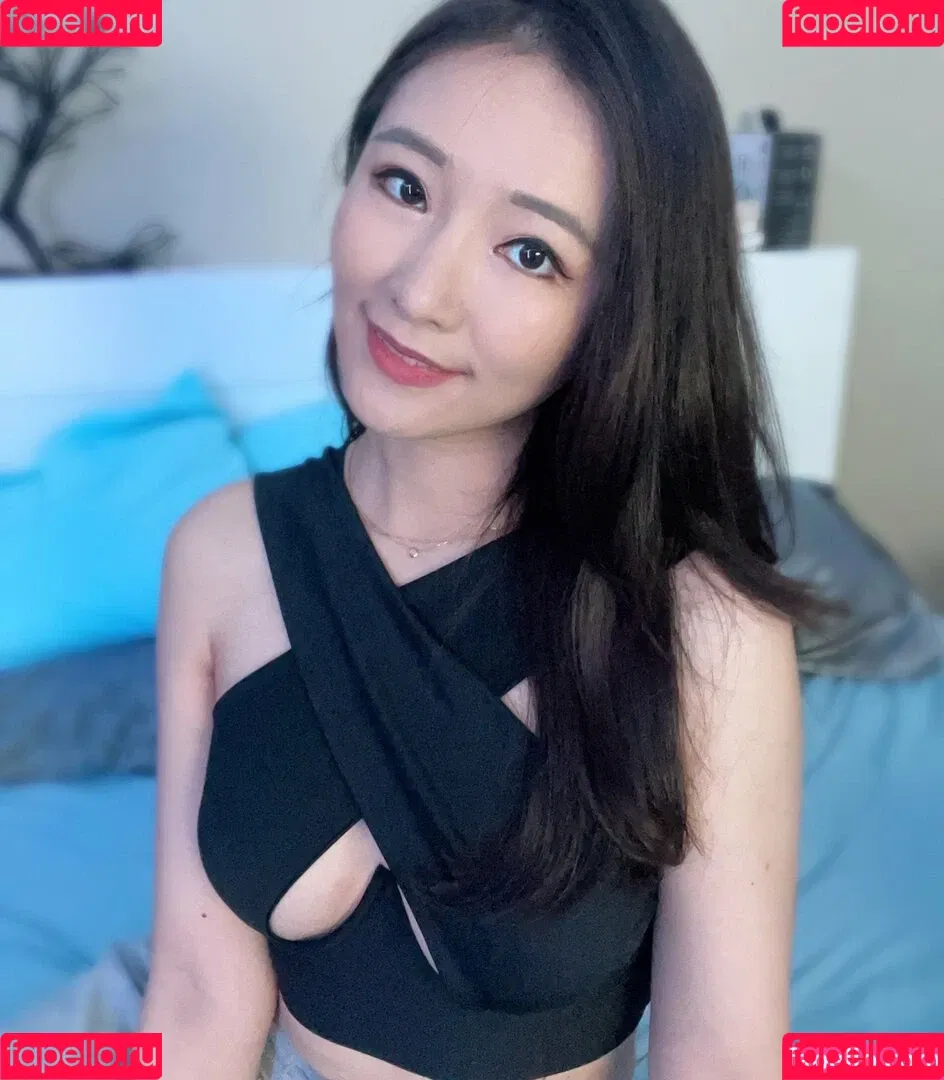 Emily Wang Onlyfans Photo Gallery 