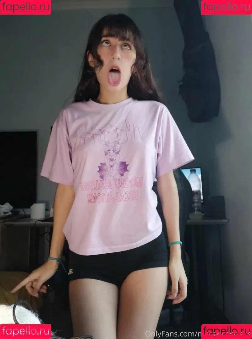 Meraky Cosplays Onlyfans Photo Gallery 