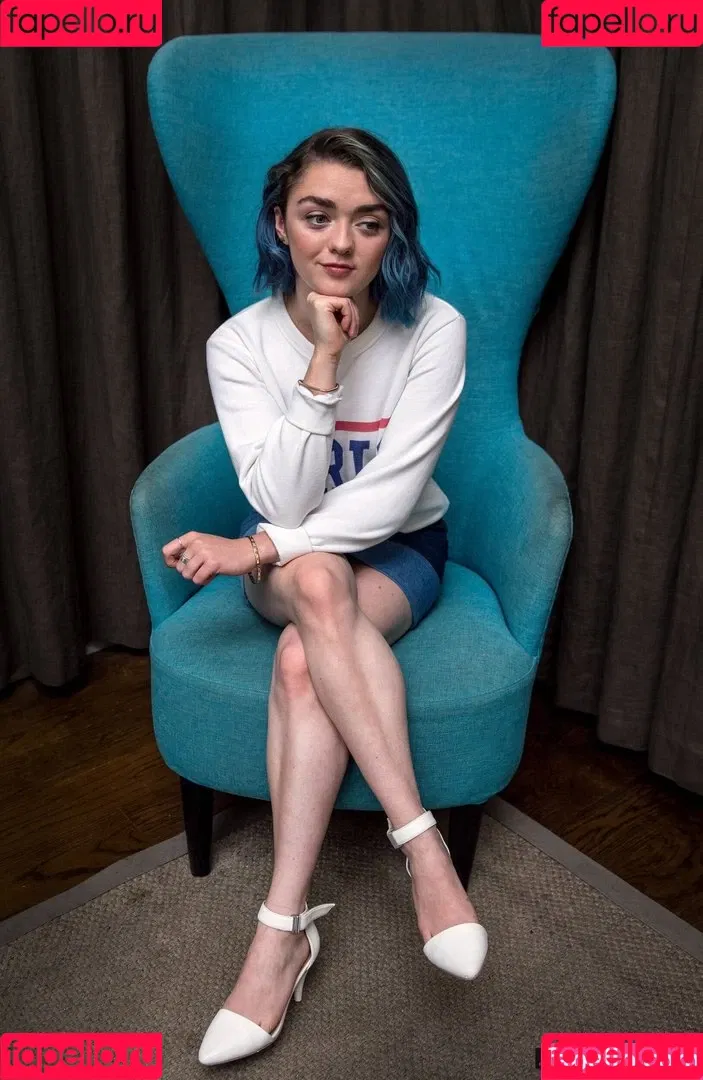 Maisie Williams Onlyfans Photo Gallery 