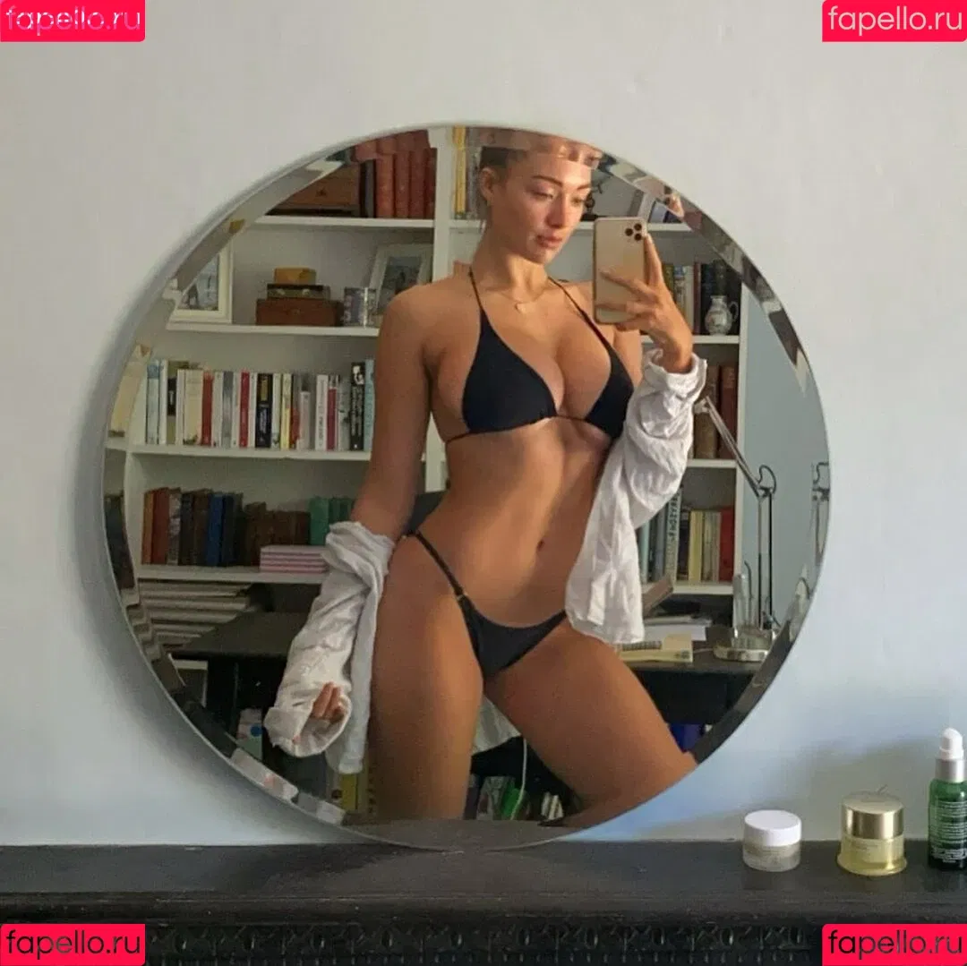 Penny Lane Onlyfans Photo Gallery 