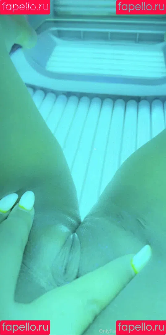 moreofscarlet Onlyfans Photo Gallery 