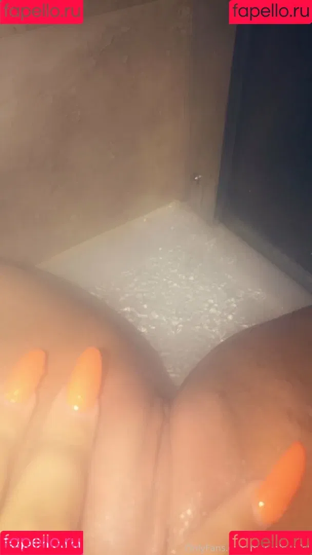 moreofscarlet Onlyfans Photo Gallery 