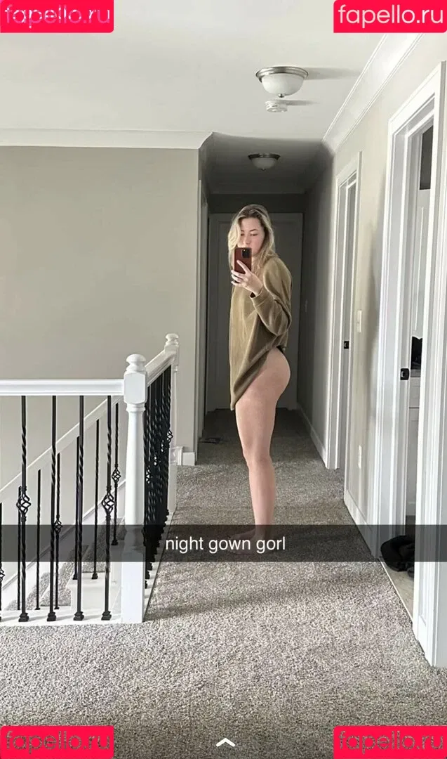 Pineapplebrat Onlyfans Photo Gallery 