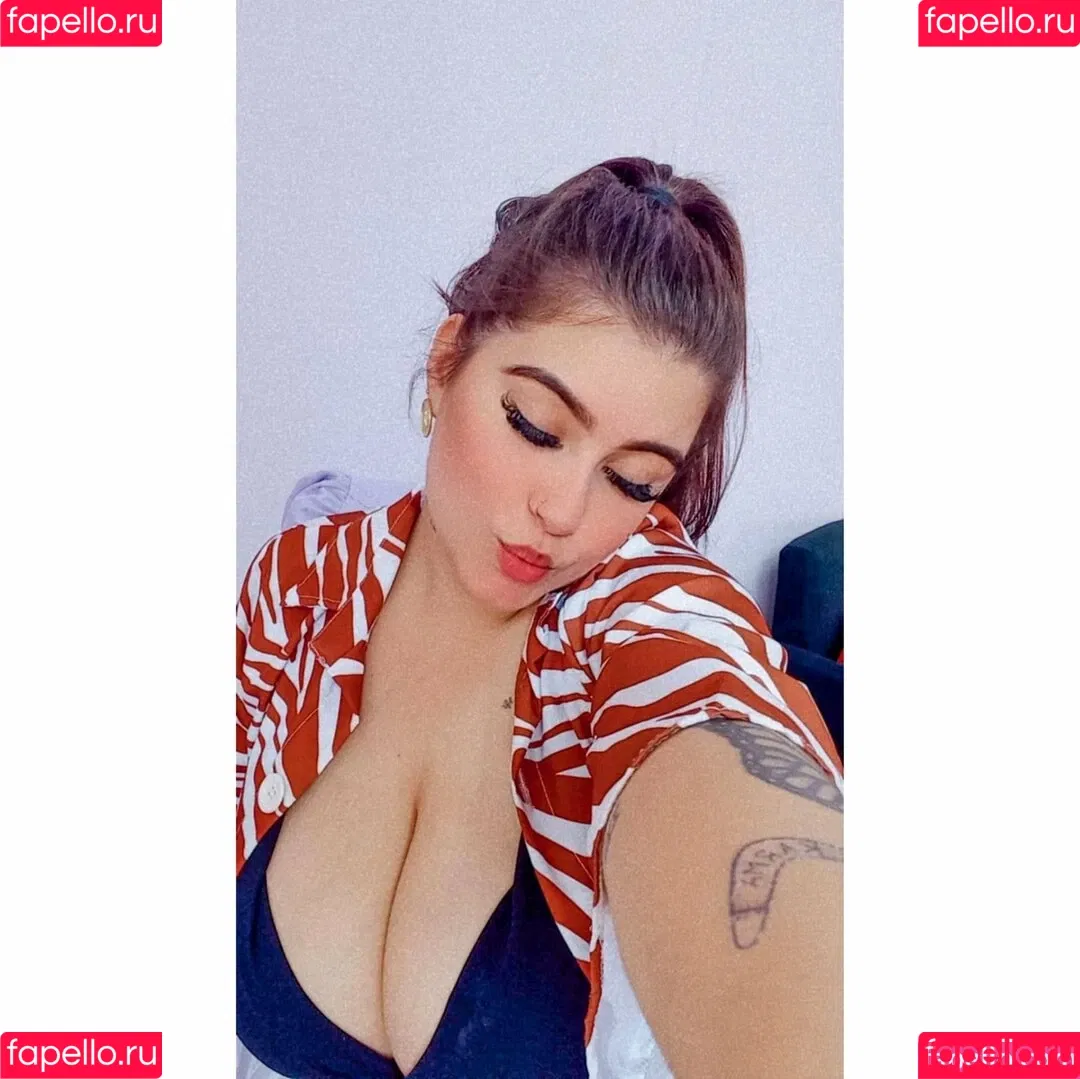 Cyntia K Onlyfans Photo Gallery 