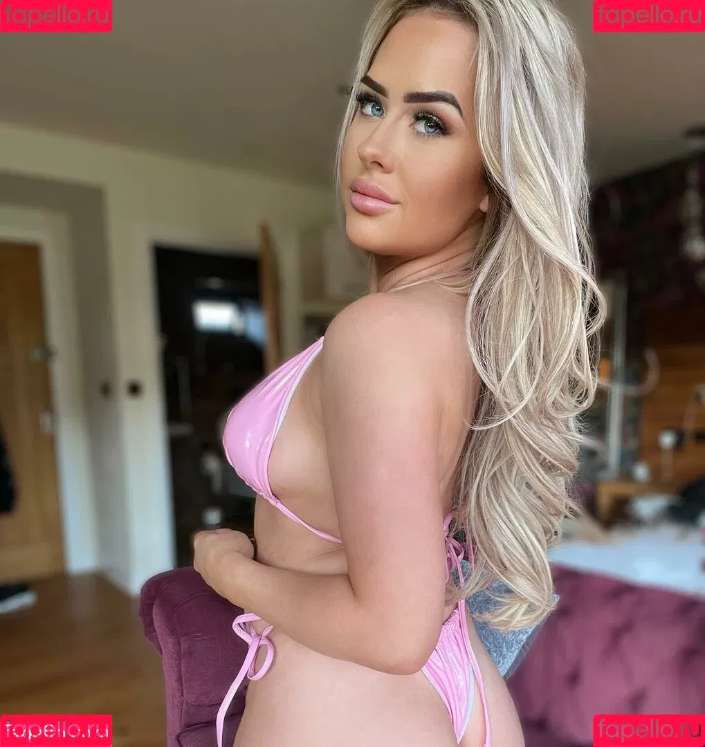 Rosie Rendell Onlyfans Photo Gallery 