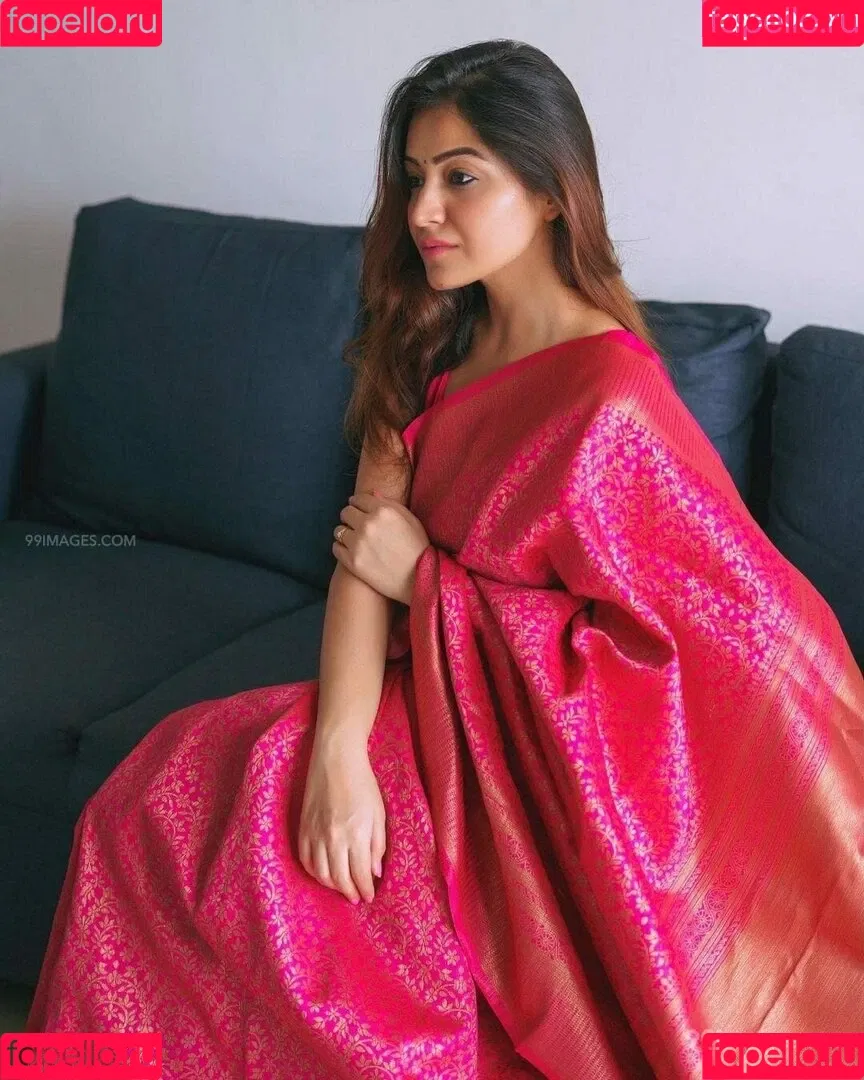 Simran Kaur Hundal Onlyfans Photo Gallery 