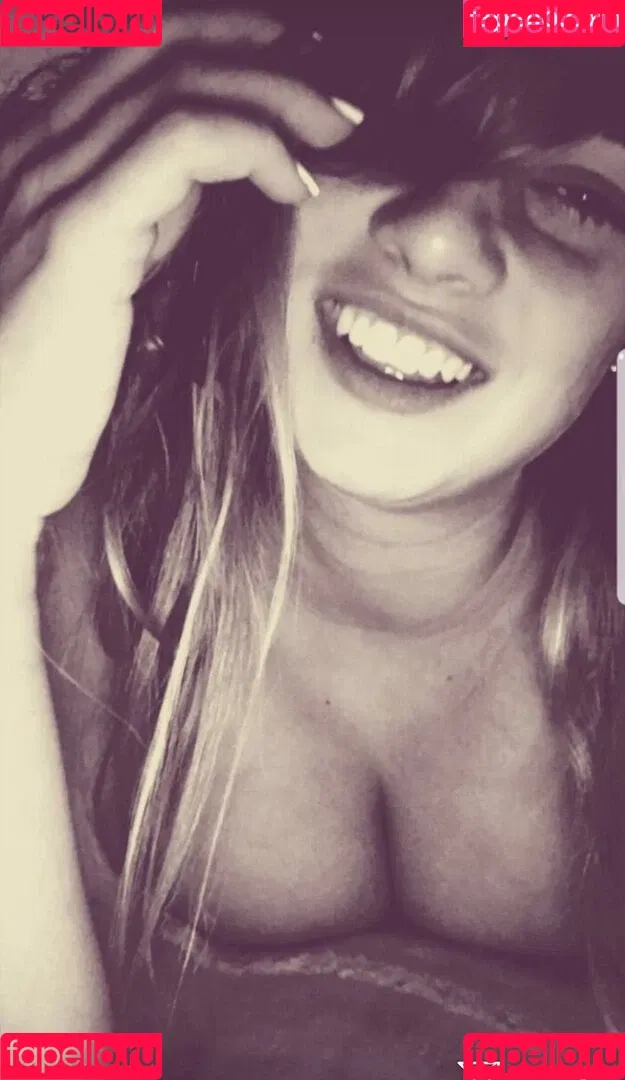 Schuyler Thornton Onlyfans Photo Gallery 